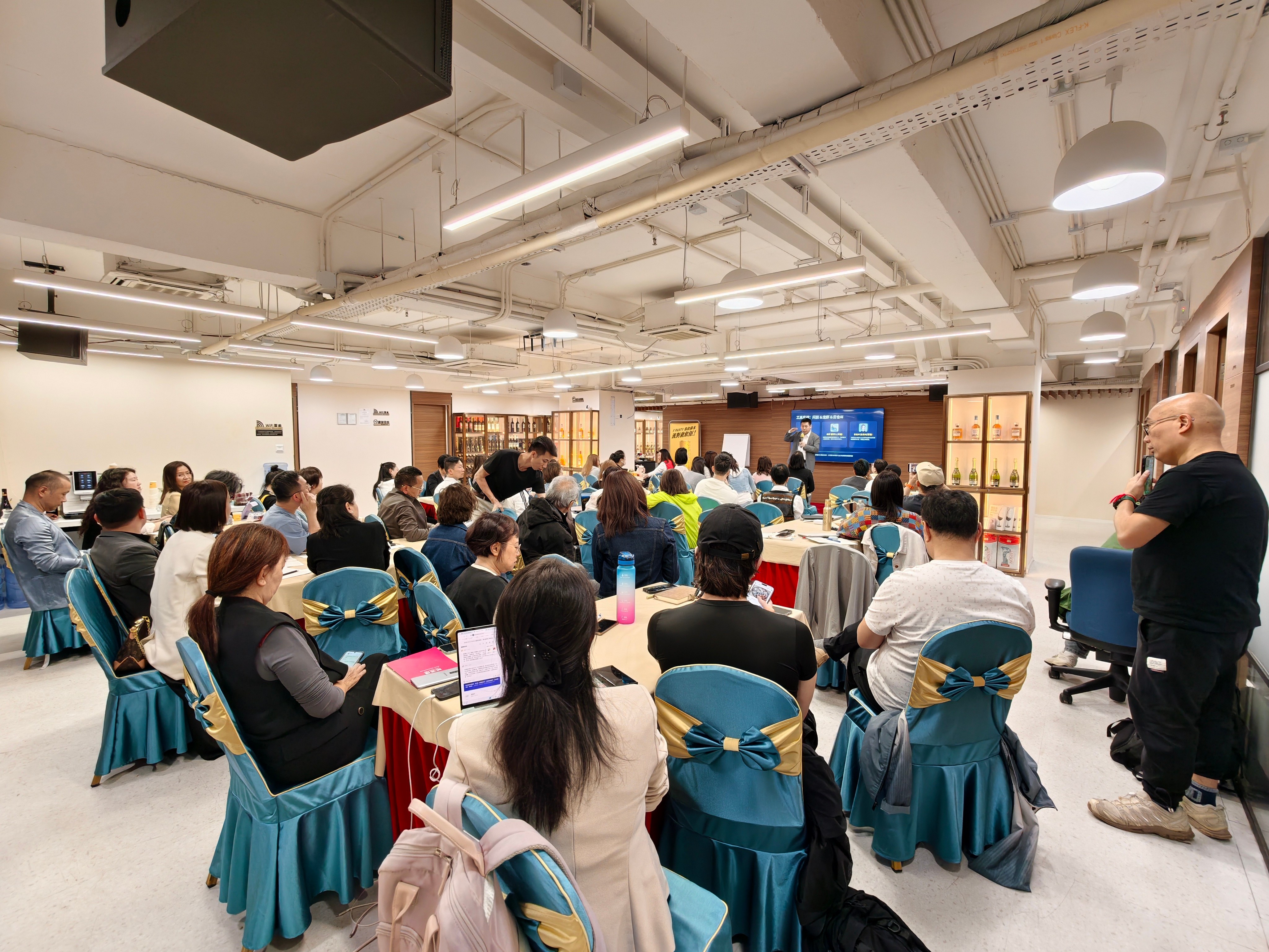 Partner Offline Sales & Training Scenarios